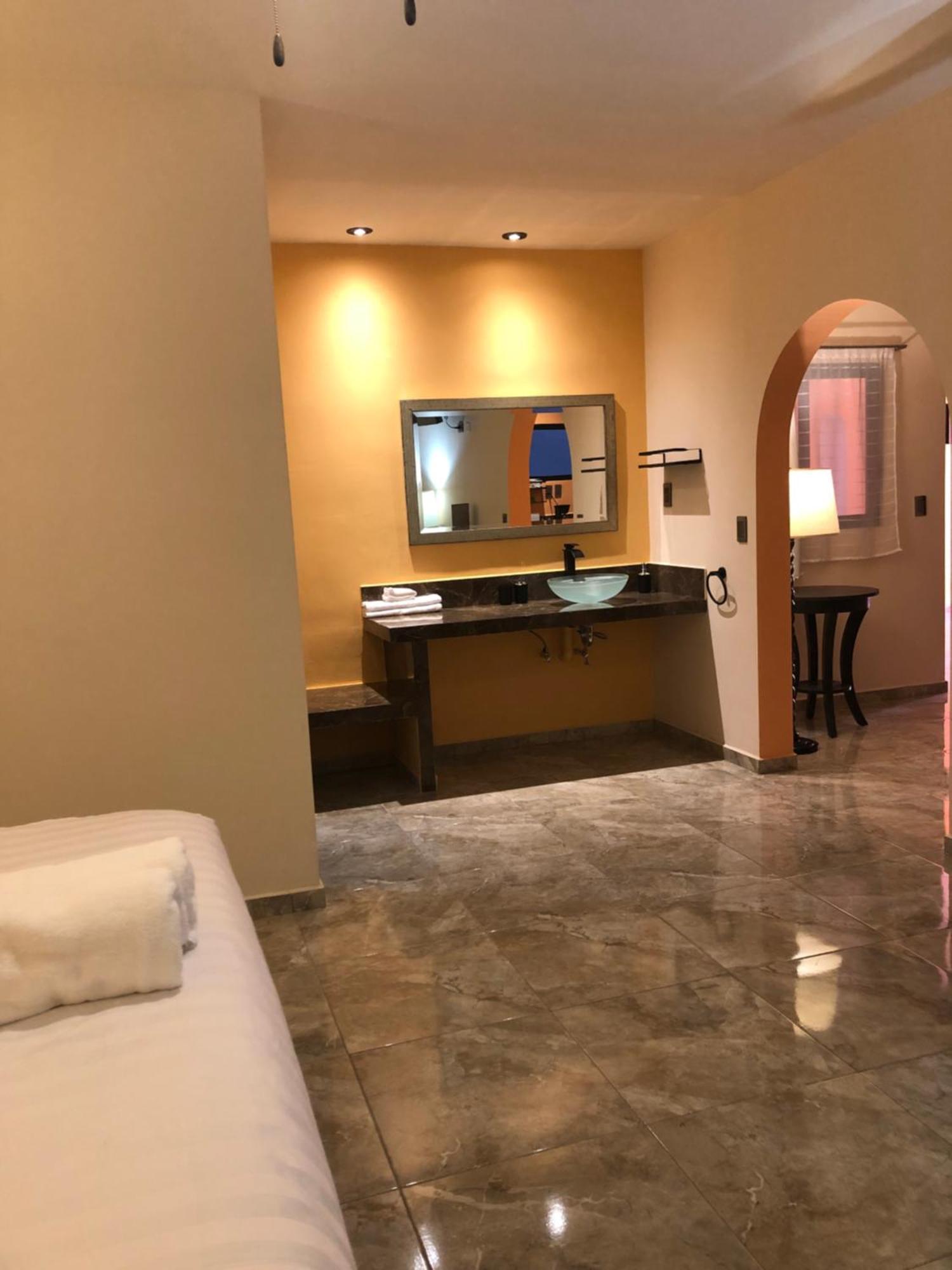 Tres Iguanas Apart Hotel - New, Cozy & Spacious Flats, Short Walk To Beach Лорето Екстер'єр фото